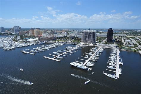 Palm Harbor Marina slip, dock, mooring reservations - Dockwa