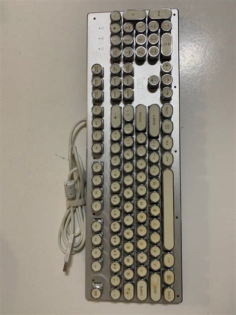 Mechanical keyboard with lights (wired), Computers & Tech, Parts & Accessories, Computer ...