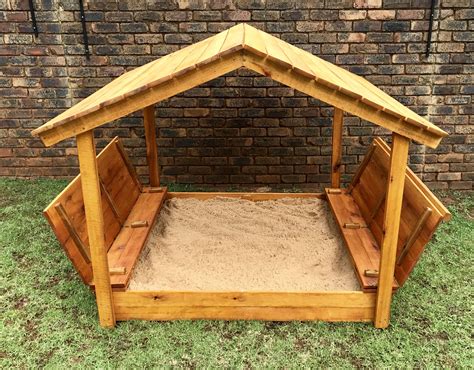 Covered Sandbox/with lid Image 0 | Shade cover, Sand pit, Sand pits for kids