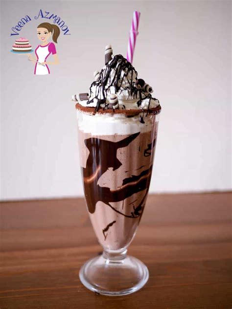 Cinnamon Chocolate Milkshake The Best EVER! - Veena Azmanov