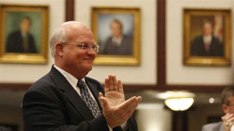 Florida senators advance bill eliminating drop boxes and limiting vote ...