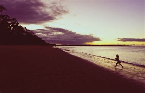 Sunset beach girl by AbsurdWordPreferred on DeviantArt