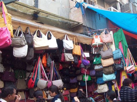 10 Reasons Why Sarojini Nagar Market is Every Girl's Favorite Galleria ...