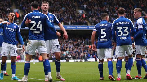 Ipswich Town FC | SEVEN NAMED IN TEAM OF THE WEEK