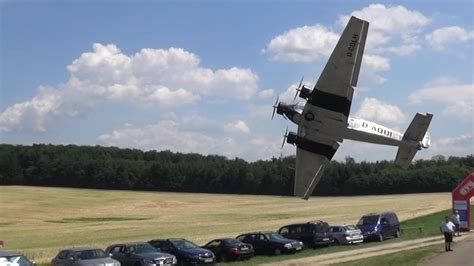 ALARM: AFTER A PERFECT FLIGHT CRASHES THE JU-52 HUGE RC SCALE AIRPLANE - YouTube