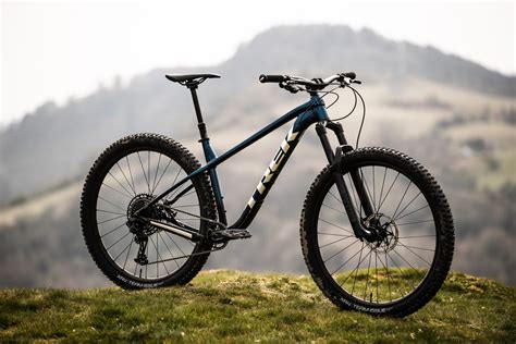 Trek Roscoe Hardtail Gets More Hardcore, Completes Start at $1,699 - Singletracks Mountain Bike News