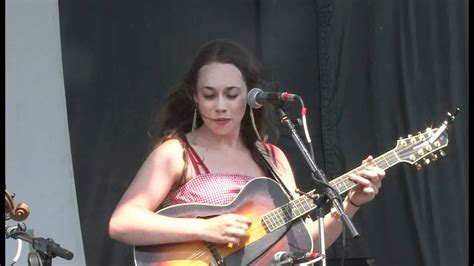 Sarah Jarosz, "Country Blues," Greyfox Bluegrass Festival 2010 - YouTube