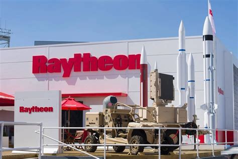 Former Raytheon Engineer Pleads Guilty To Weapons Charge | KNAU Arizona Public Radio