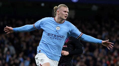 WATCH: Happy birthday Erling Haaland! Jack Grealish presents Man City team-mate with cake as ...