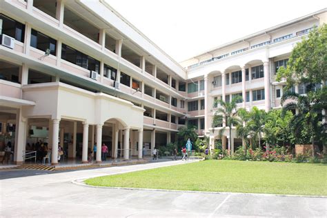 It's More Fun In HCDC!: About HOLY CROSS OF DAVAO COLLEGE