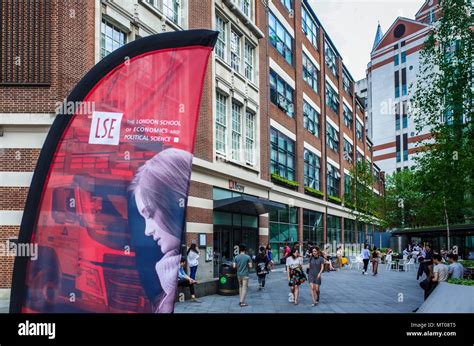 LSE London School of Economics Library. The Lionel Robbins Building ...