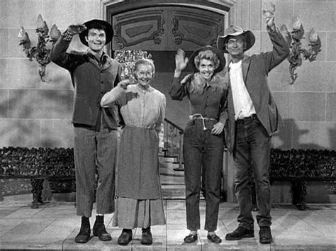 The whole cast waving | The Beverly Hillbillies | Pinterest | The o'jays