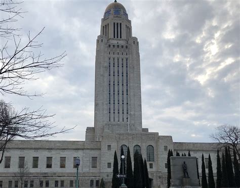 The Nebraska State Capitol Is Secretly One Of The Prettiest Buildings