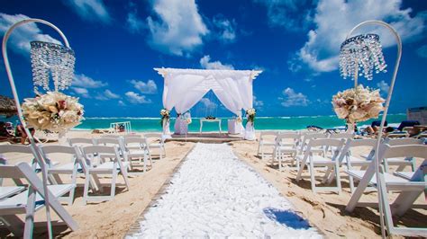 Many Americans Think Destination Weddings Are Selfish