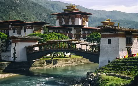 Kingdom of Bhutan | Bhutan Visitor Information | Bhutan Tourist Visa