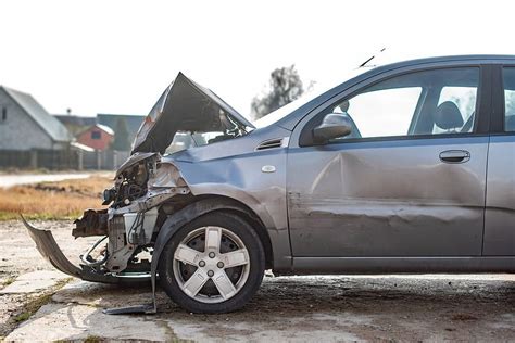 Head-on Collisions: The Worst Crashes of Them All - Nicoletti Accident Injury Lawyers