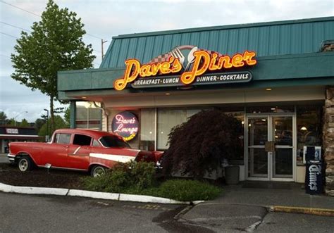 Dave's Diner & Brews, SeaTac - Restaurant Reviews, Phone Number ...