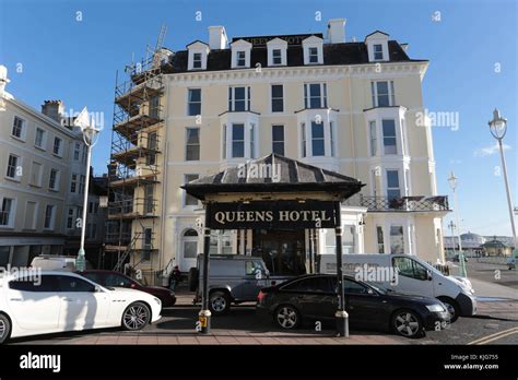 The queens hotel kings road brighton hi-res stock photography and images - Alamy