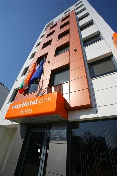 easyHotel Sofia | Book Direct £⬇️ | easyHotel