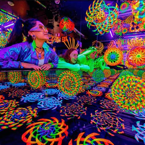 Wink World | Psychedelic Art & Carnival Funhouse at AREA15