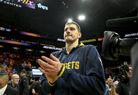 Nikola Jokić puts on a show as Denver Nuggets advance to the Western ...