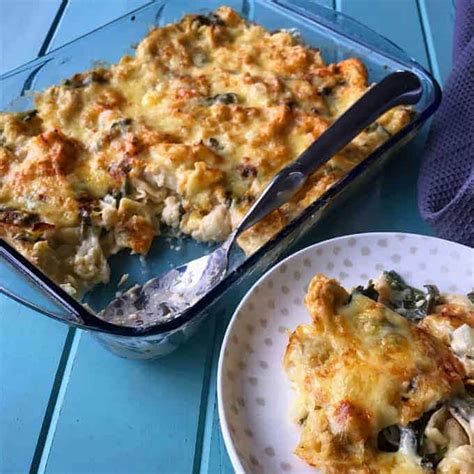 Cauliflower Cheese Pasta Bake - VJ Cooks