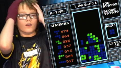 13-jähriger beendet als erster Spieler den 35 Jahre alten Klassiker Tetris – obwohl das Spiel ...