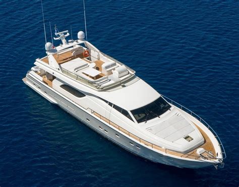 Ideas for Picking and Customizing the Best Ferretti Yacht for You