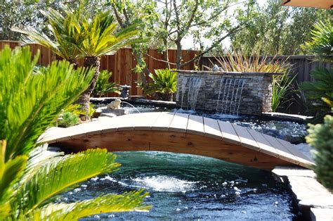 15 Beautiful Garden Bridge Design Ideas | Modlust