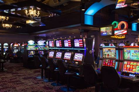 The Artesian Hotel Casino (Sulphur) - All You Need to Know BEFORE You Go - Updated 2020 (Sulphur ...