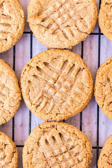 Flourless Peanut Butter Cookies - {Gluten-Free} - Julie's Eats & Treats