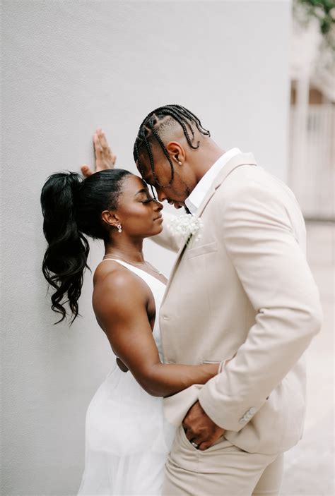 Simone Biles wears $120 wedding dress, $35 shoes to marry Jonathan Owens – United States KNews.MEDIA