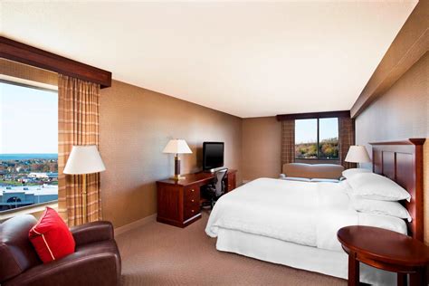 Sheraton Harrisburg Hershey Hotel in Harrisburg (PA) - Room Deals ...