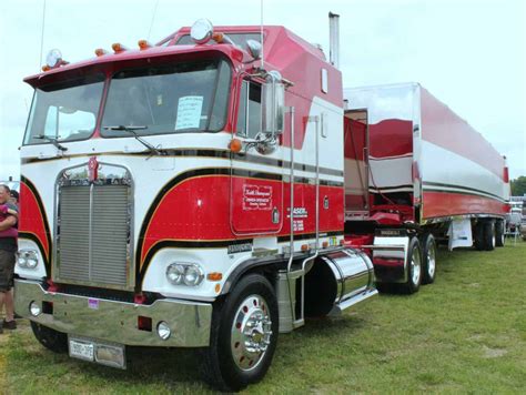 Kenworth Cabover Photo Gallery - Classic Big Rigs