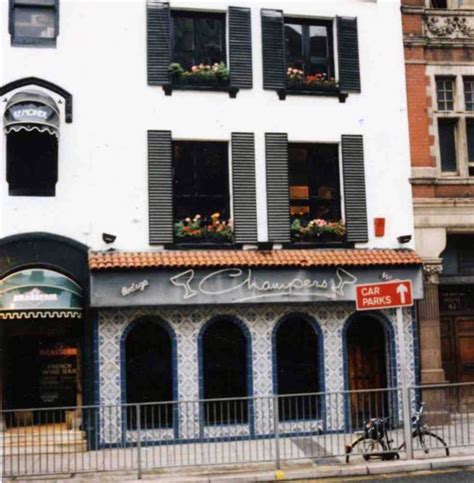 22 legendary Cardiff nightclubs from the 1990s that aren't there now | Cardiff, Night club, Mansions