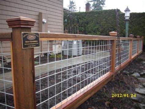 Hog panel fencing | Deck Masters, LLC