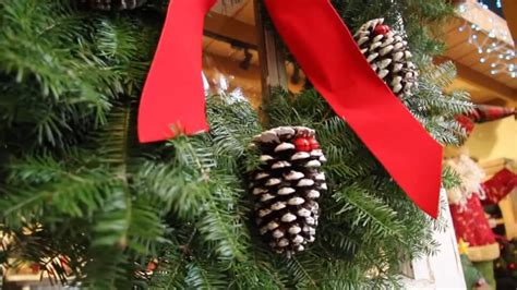 Best Christmas Products | Holiday Wreaths, Trees & Sprays