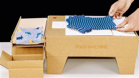 DIY T-Shirt Folding Machine With Conveyor Bel From Cardboard | Folding machine, T shirt folding ...