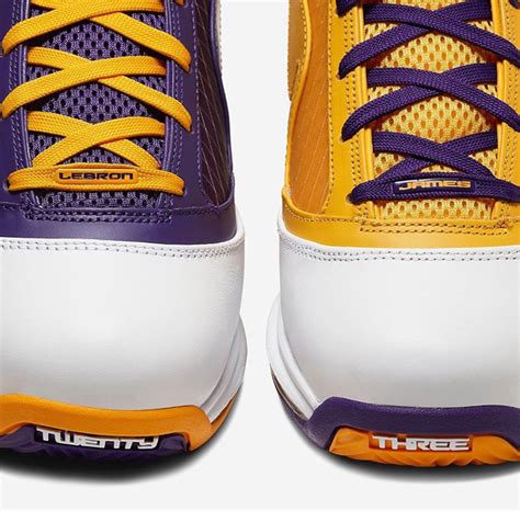 Nike LeBron 7 "Lakers" CW2300-500 Release Date | Nice Kicks