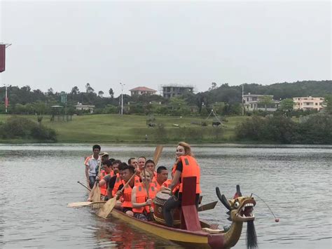 Dragon Boat Race Training | ISAC Teach in China