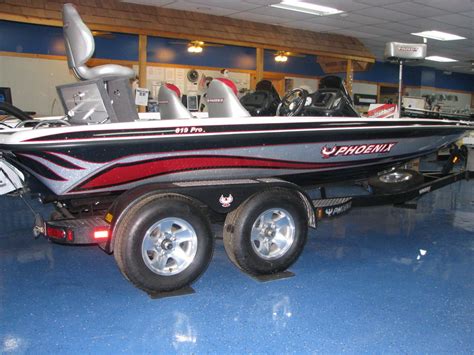 2023 Phoenix Bass Boats Color Options Multiple Boats Color Options | Bryan's Marine