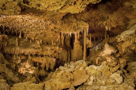 The Best Caves in Arkansas, USA: Complete List - Enter the Caves