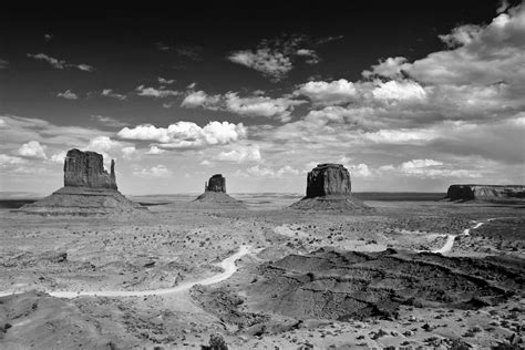 Monument Valley - Navajo Nation, United States - Around Guides