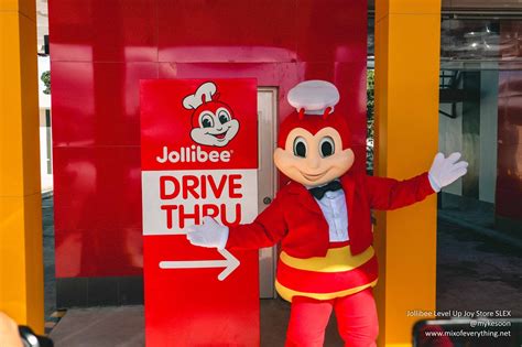 Jollibee Opens New Level Up Joy Store in SLEX with first ever dual lane drive thru in the ...