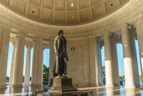 Download Jefferson Memorial Statue Side-angle Wallpaper | Wallpapers.com