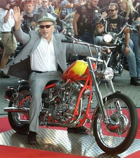 Actor Dennis Hopper on his famous Billy bike from Easy Rider. | Easy ...