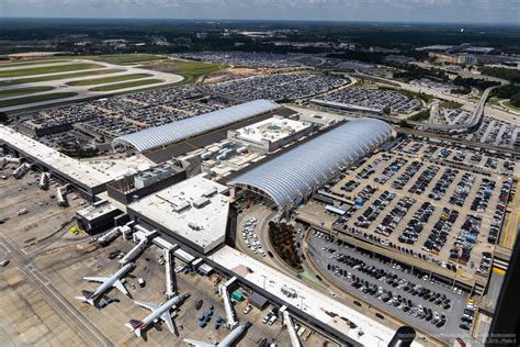 Atlanta Airport TSA Worker Tests Positive for Coronavirus