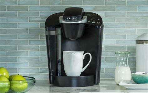 Keurig (K-Classic) Coffee Maker, Single Serve K-Cup Pod Coffee Brewer ...