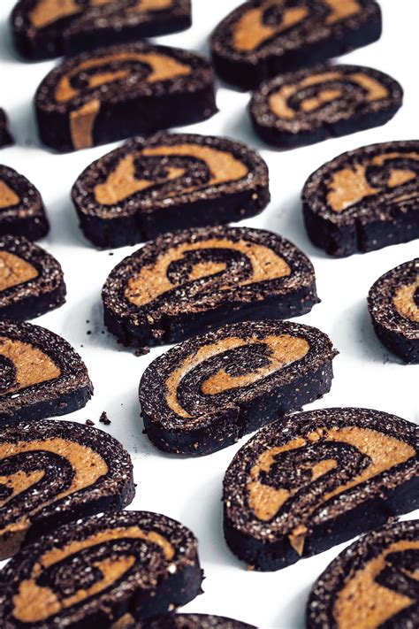 No-Bake Peanut Butter Chocolate Pinwheels (Vegan & Gluten-free) - Nadia's Healthy Kitchen