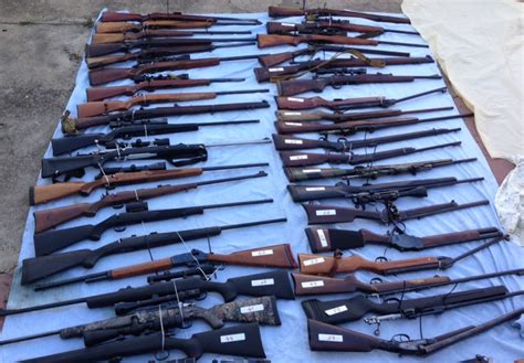 Australian police find 328 guns, 4.2 tons of ammo at farm